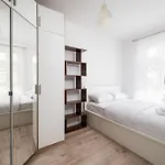 Matisse Cosy Апартаменты
